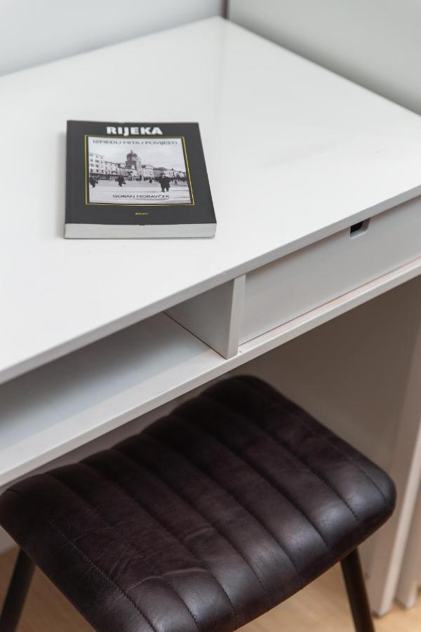 Sweet Nest Korzo Apartman Fiume Kültér fotó